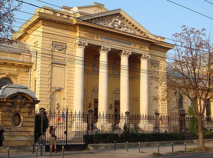 The 4 Best Universities for Studying Medicine in Eastern Europe 7 Carol Davila University of Medicine and Pharmacy in Bucharest Building