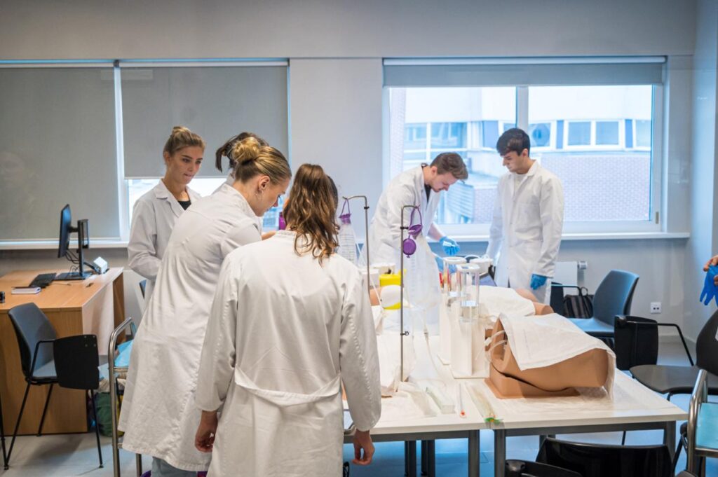 Riga Studens in Lab