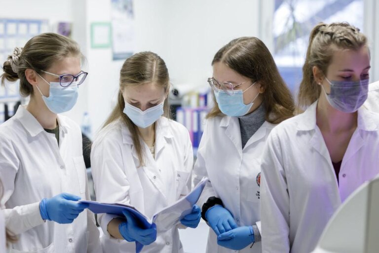 Warsaw MU Students