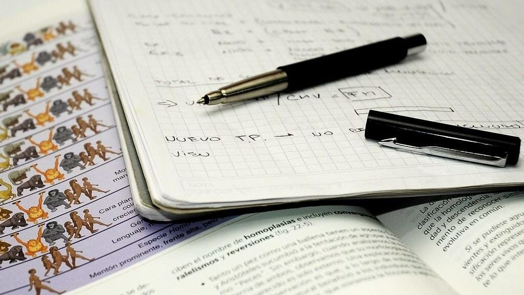 How to Choose a Medical School: Definitive Guide (17 Criteria) 1 How to choose a medical school: Admission requirements