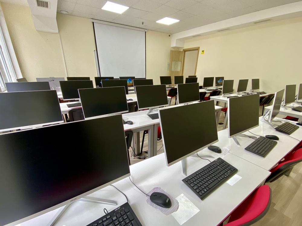 European-University-in-Tbilisi-Georgia-Technology