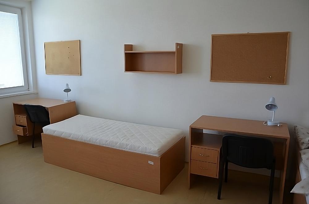 Internat-Novomeskeho-Beds