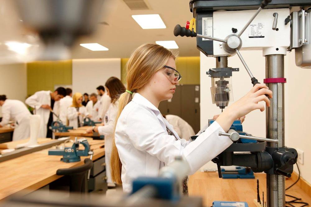 Acibadem University Lab