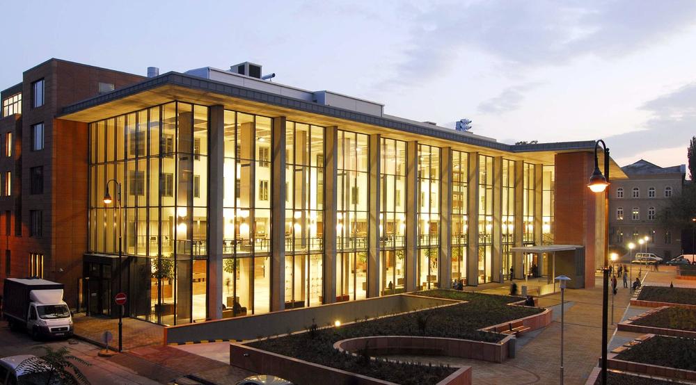 Top Medical Schools Abroad for UK Students According to Stats, Price & Quality 4 Study in Europe at the Semmelweis University of Medicine